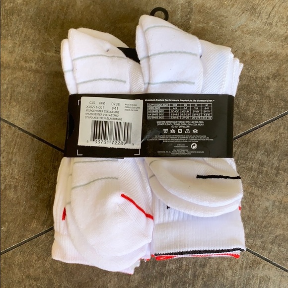 JORDAN CREW 6 pairs socks set white/black/red - Picture 7 of 16